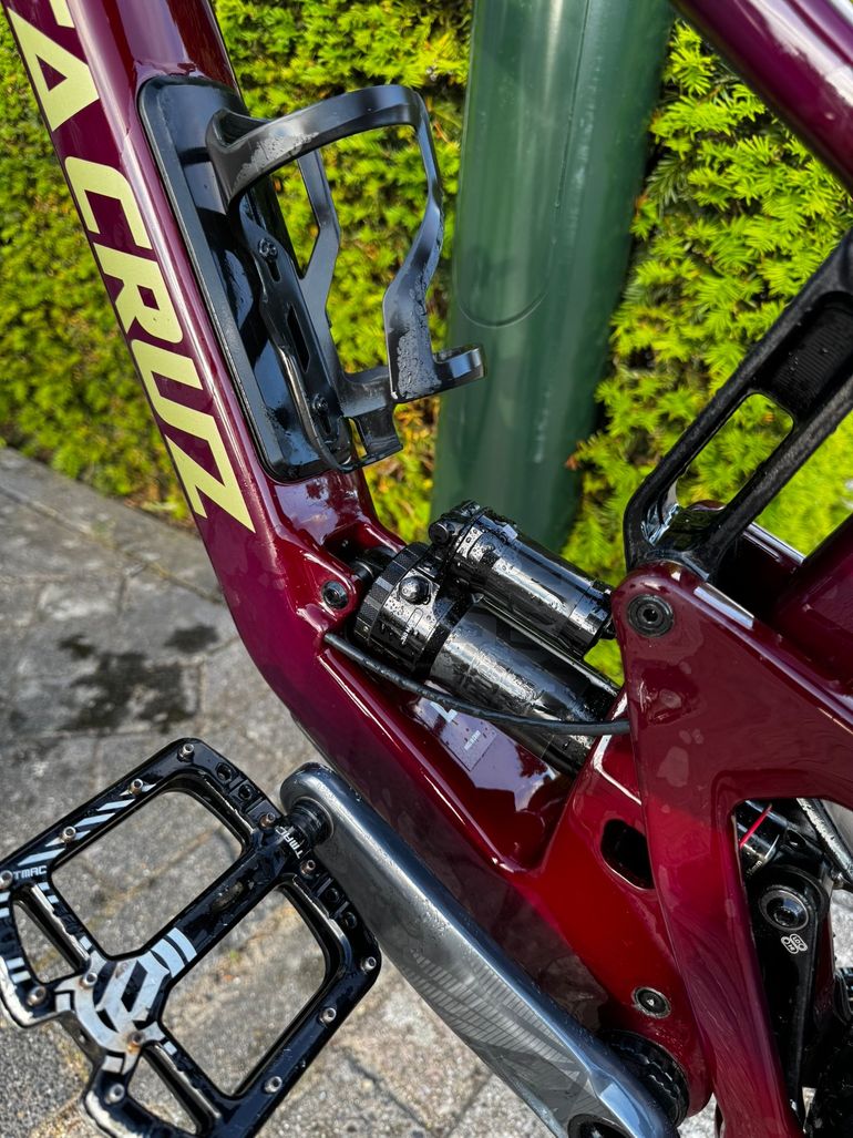Santa Cruz HIGHTOWER S / Carbon C 2023 2023 Mountainbike d'occasion — image 3 sur 13