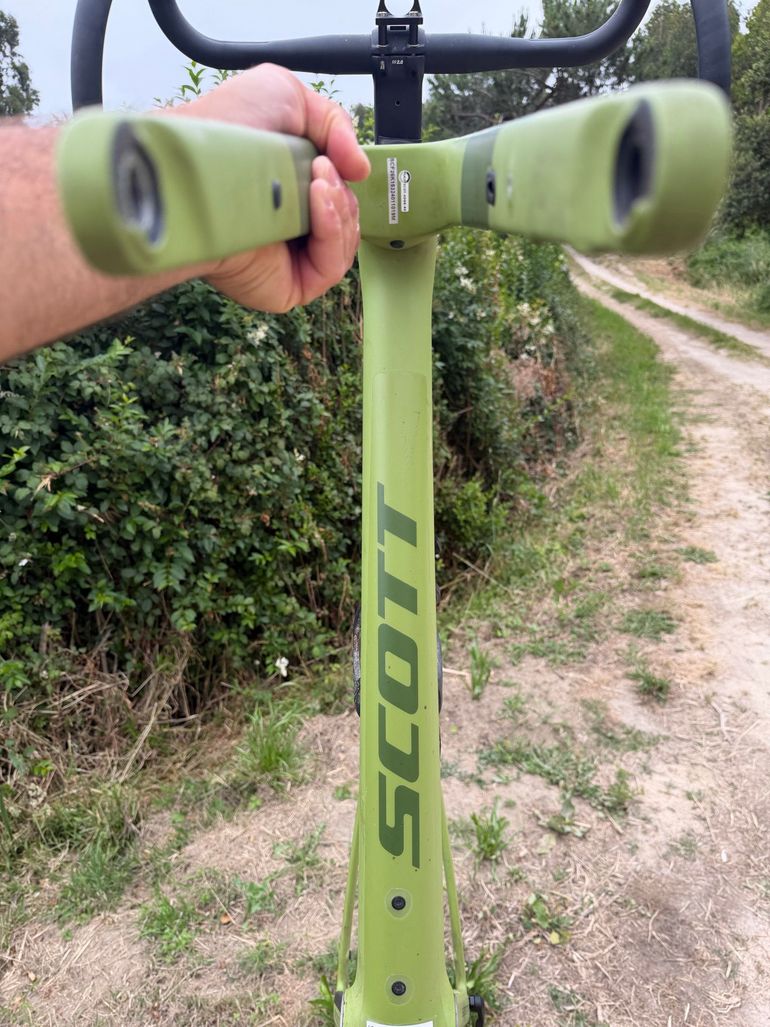 Used Scott Addict Frameset 2024 Road & Gravel, Green — image 6 of 8