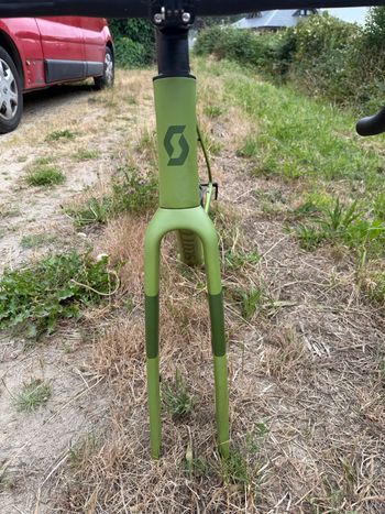 Used Scott Addict Frameset 2024 Road & Gravel, Green — image 3 of 8