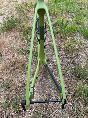 Used Scott Addict Frameset 2024 Road & Gravel, Green — image 7 of 8