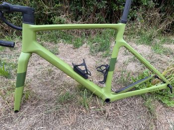 Used Scott Addict Frameset 2024 Road & Gravel, Green — image 5 of 8