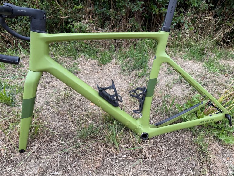 Used Scott Addict Frameset 2024 Road & Gravel, Green — image 5 of 8
