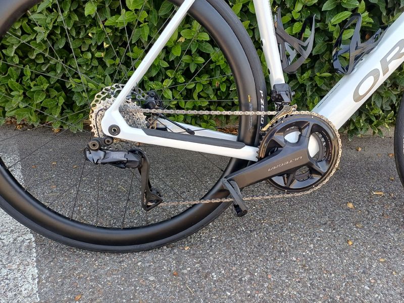 Orbea GAIN M20i 2025 2025 Road & Gravel usato, Bianco — immagine 3 di 15