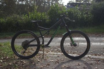 Brugt Specialized Stumpjumper FSR Comp 29 2017 2017 Mountainbike — billede 11 af 15