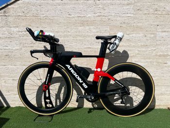 Used Argon 18 E119 Shimano Ultegra Di2 2020 Road & Gravel, Black — image 2 of 10