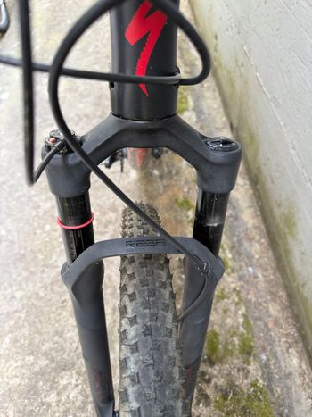 Used Specialized Men's Epic Comp Carbon 2018 2018 Mountainbike, Black, 29 — image 6 of 7
