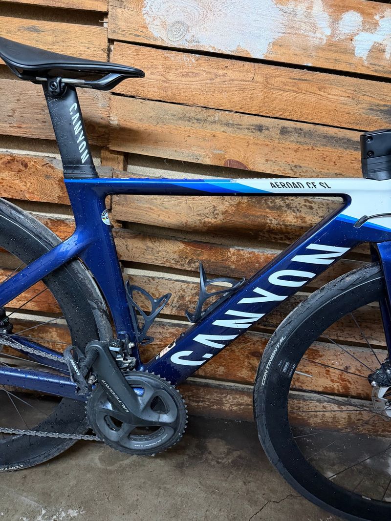 Brugt Canyon Aeroad CF SL 8 Disc 2024 2024 Road & Gravel — billede 1 af 8