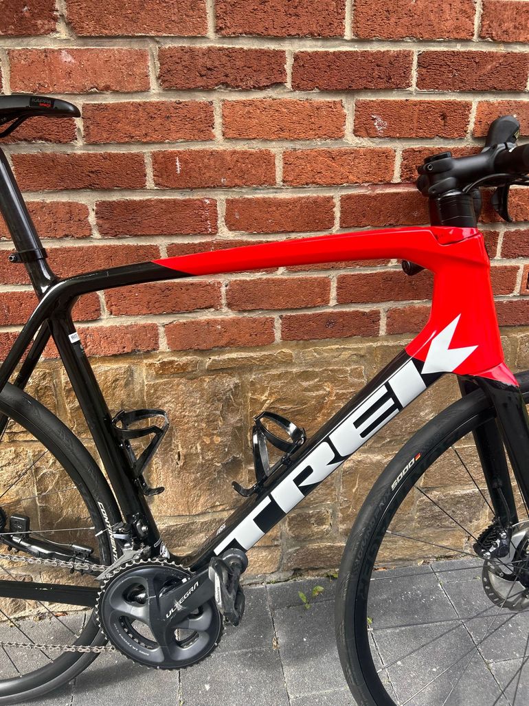 Used Trek Émonda SL 6 Disc 2022 2022 Road & Gravel, Red — image 6 of 9