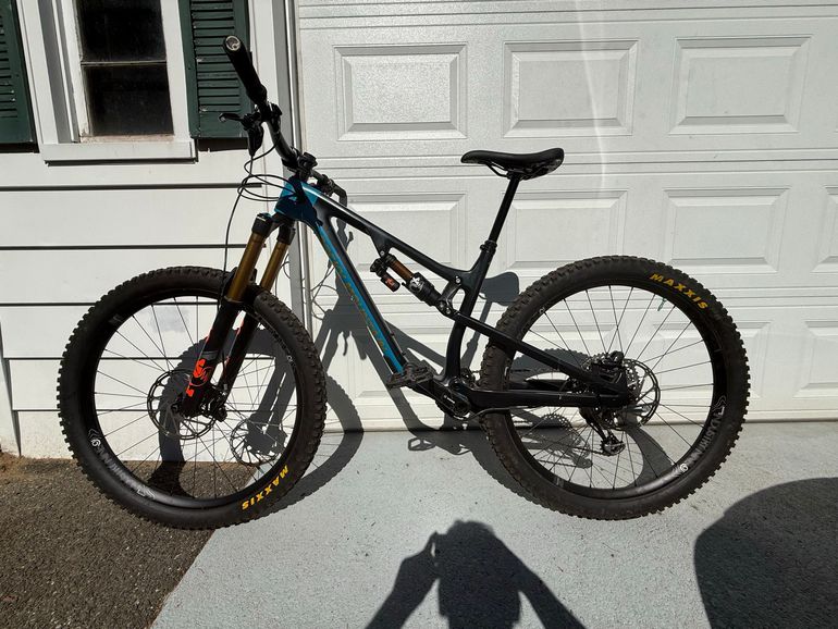 Used Rocky Mountain Instinct Carbon 90 BC Edition 2020 2020 Mountainbike, Blue, 29, 27.5 — image 2 of 8