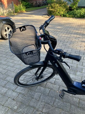 Używany Gazelle Avignon C8 HMB 2024 Urban — zdjęcie 4 z 7
