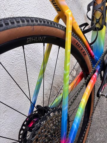 Used BMC Kaius SRAM Rival eTap AXS 2024 Road & Gravel, Orange — image 16 of 33