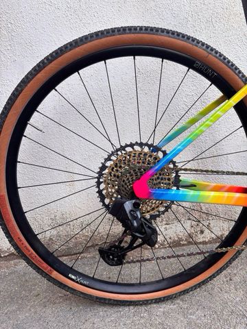 Used BMC Kaius SRAM Rival eTap AXS 2024 Road & Gravel, Orange — image 12 of 33