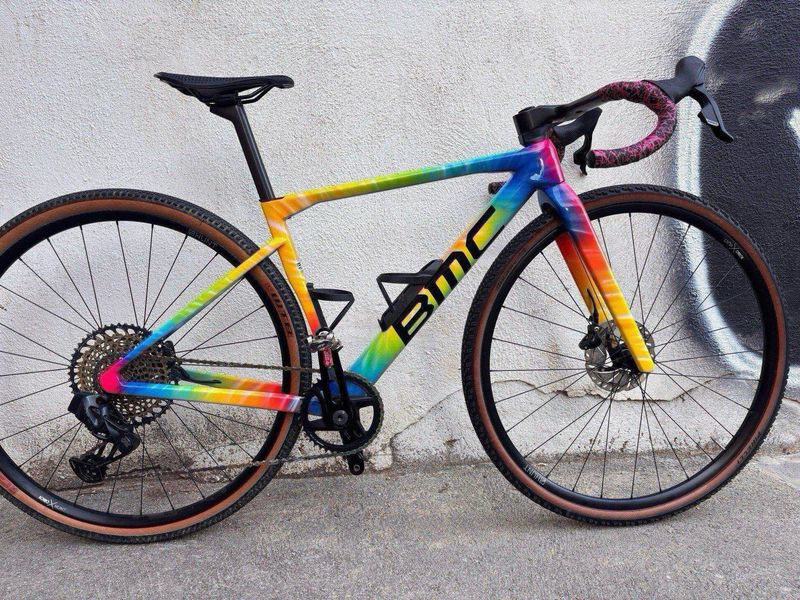 BMC Kaius SRAM Rival eTap AXS 2024 Road & Gravel d'occasion