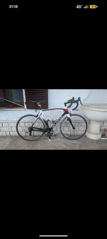 Used Kuota Kharma Shimano Ultegra 2013 Road & Gravel