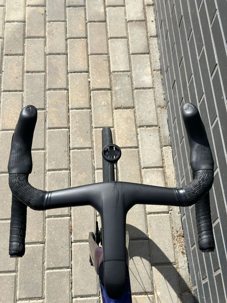 Used Trek Madone SLR 7 Gen 8 2026 2026 Road & Gravel, Purple — image 11 of 16