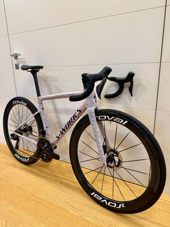 Used Specialized S-Works Tarmac SL8 - Shimano Dura-Ace Di2 2026 2026 Road & Gravel, Purple — image 3 of 23