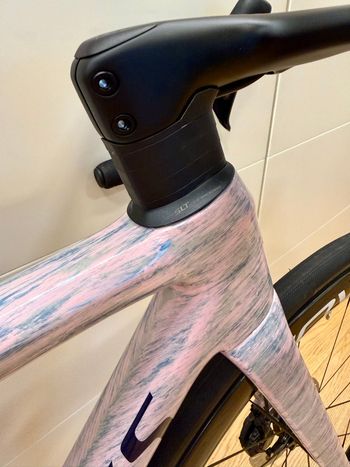 Used Specialized S-Works Tarmac SL8 - Shimano Dura-Ace Di2 2026 2026 Road & Gravel, Purple — image 8 of 23