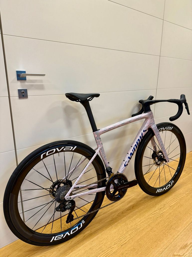 Used Specialized S-Works Tarmac SL8 - Shimano Dura-Ace Di2 2026 2026 Road & Gravel, Purple — image 2 of 23