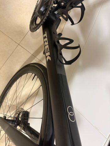 Used Trek Madone SLR 7 Gen 8 2025 2025 Road & Gravel, Black — image 13 of 14