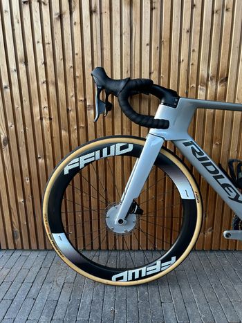 Używany Ridley Noah SRAM Force eTap AXS 2025 Road & Gravel — zdjęcie 10 z 16