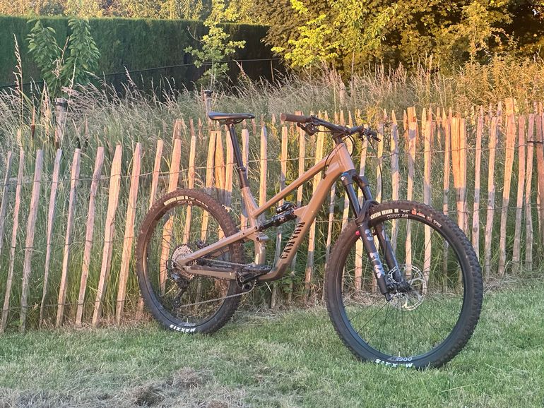 Używany Canyon Spectral 6 2025 2025 Mountainbike — zdjęcie 1 z 15