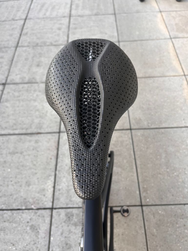 Used Orbea ORCA M20iLTD-D 2020 2020 Road & Gravel, Black — image 12 of 13
