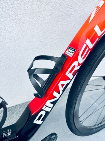 Used Pinarello Dogma F 2025 2025 Road & Gravel, Red — image 11 of 15