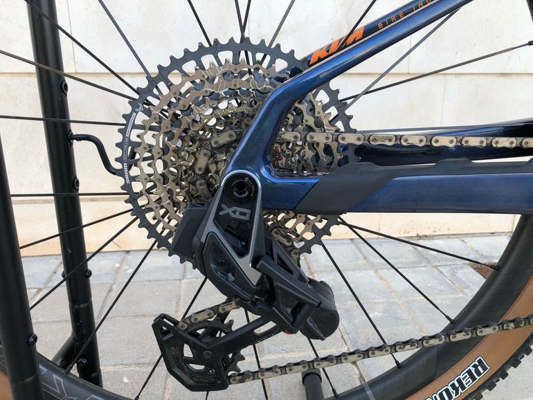 Gebrauchtes KTM SCARP MT MASTER 2025 2025 Mountainbike, Blau — Bild 3 von 12