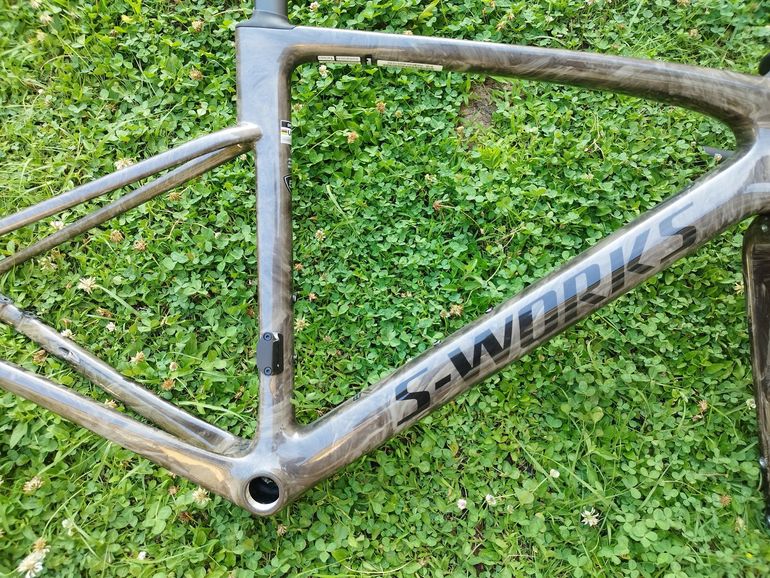 Used Specialized S-Works Roubaix SL8 - Shimano Dura-Ace Di2 2025 Frameset 2025 Road & Gravel, Light Gray — image 1 of 12