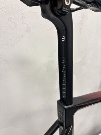 Basso Diamante Frame Set 2025 Frameset 2025 Road & Gravel de segunda mano, Rojo — imagen 11 de 16