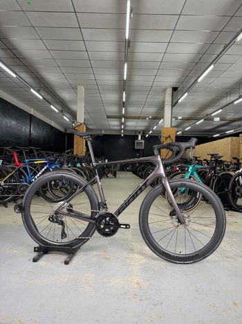 Used Giant Defy Advanced 1 2023 2023 Road & Gravel