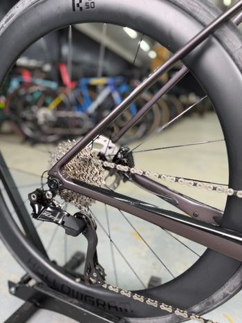 Used Giant Defy Advanced 1 2023 2023 Road & Gravel, Light Gray — image 12 of 24
