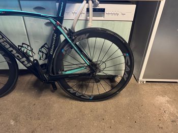 Used Bianchi Oltre Xr4 Cv 2026 2016 Road & Gravel, Black — image 3 of 7