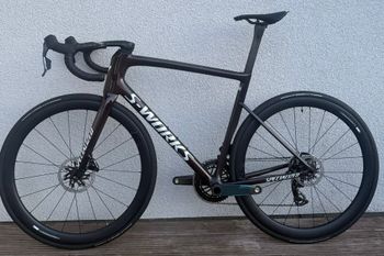 Used Specialized Tarmac SRAM Force 2025 Road & Gravel, Black — image 6 of 13