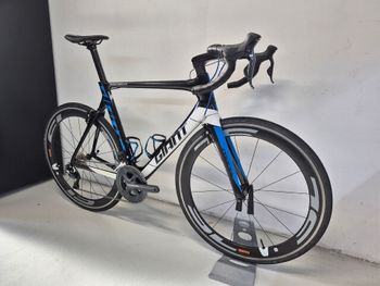 Used Giant Propel Advanced 0 2017 2017 Road & Gravel, Black — image 4 of 14
