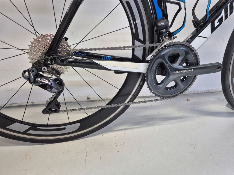 Used Giant Propel Advanced 0 2017 2017 Road & Gravel, Black — image 3 of 14