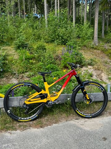 Brugt Forbidden Dreadnought X0 RS U 29 2024 2024 Mountainbike — billede 1 af 6