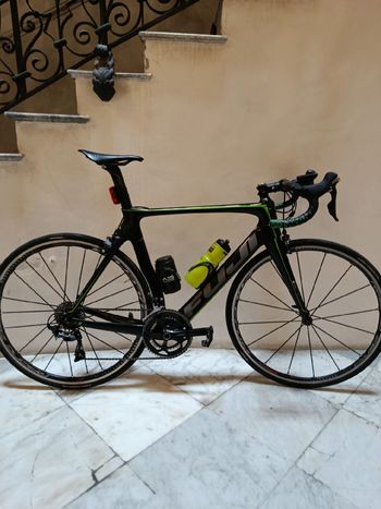 Używany Fuji Transonic 2.5 2016 2016 Road & Gravel