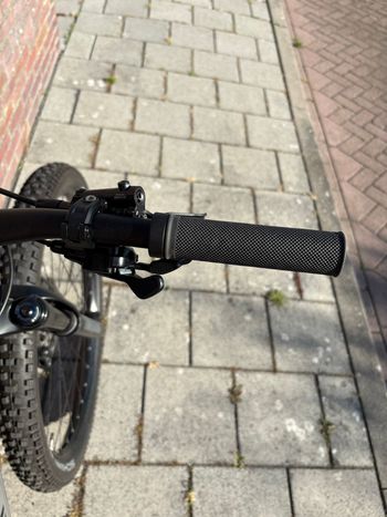 Używany Canyon Neuron:ON Shimano Deore XT 2021 Mountainbike — zdjęcie 8 z 18