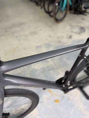 Used Scott Addict Di2 Carbon 2023 Road & Gravel, Light Gray — image 22 of 22