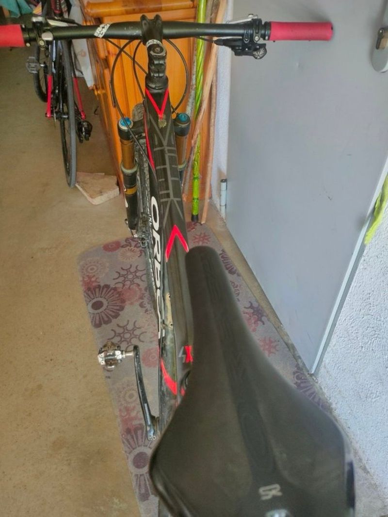 Used Orbea ALMA M25 2018 2018 Mountainbike, Black, 27.5, 29 — image 5 of 6