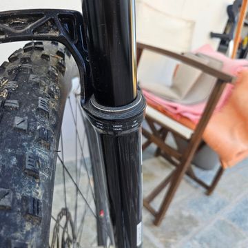 Używany BMC Fourstroke 01 TWO 2021 2021 Mountainbike — zdjęcie 5 z 8