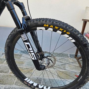 Używany BMC Fourstroke 01 TWO 2021 2021 Mountainbike — zdjęcie 6 z 8