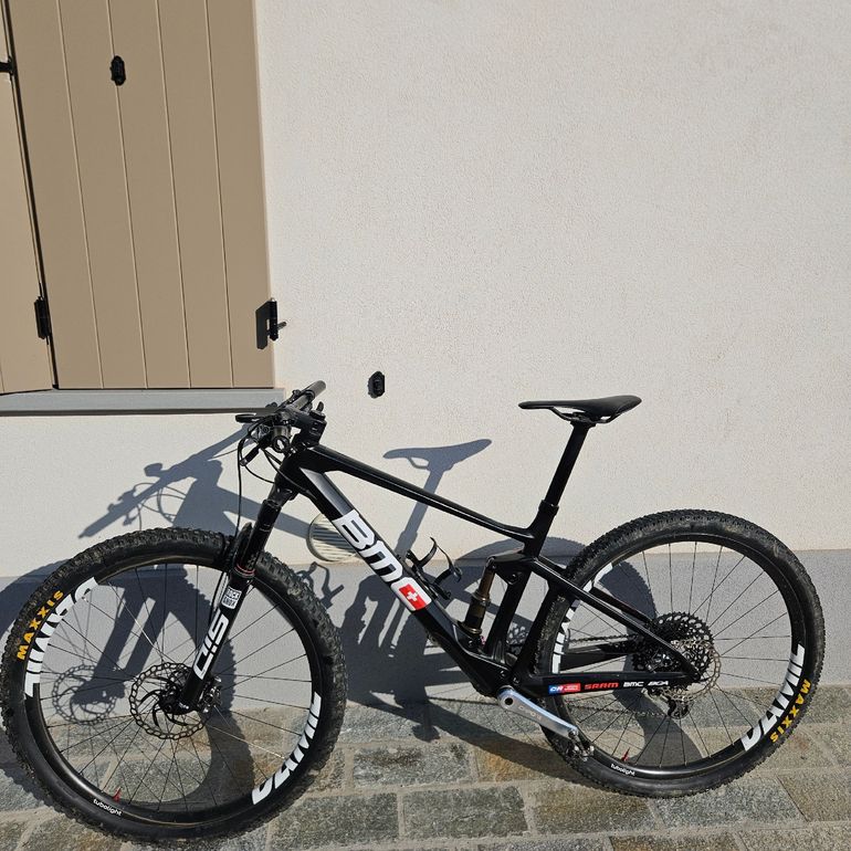Gebrauchtes BMC Fourstroke 01 TWO 2021 2021 Mountainbike, Schwarz, 29 — Bild 1 von 8