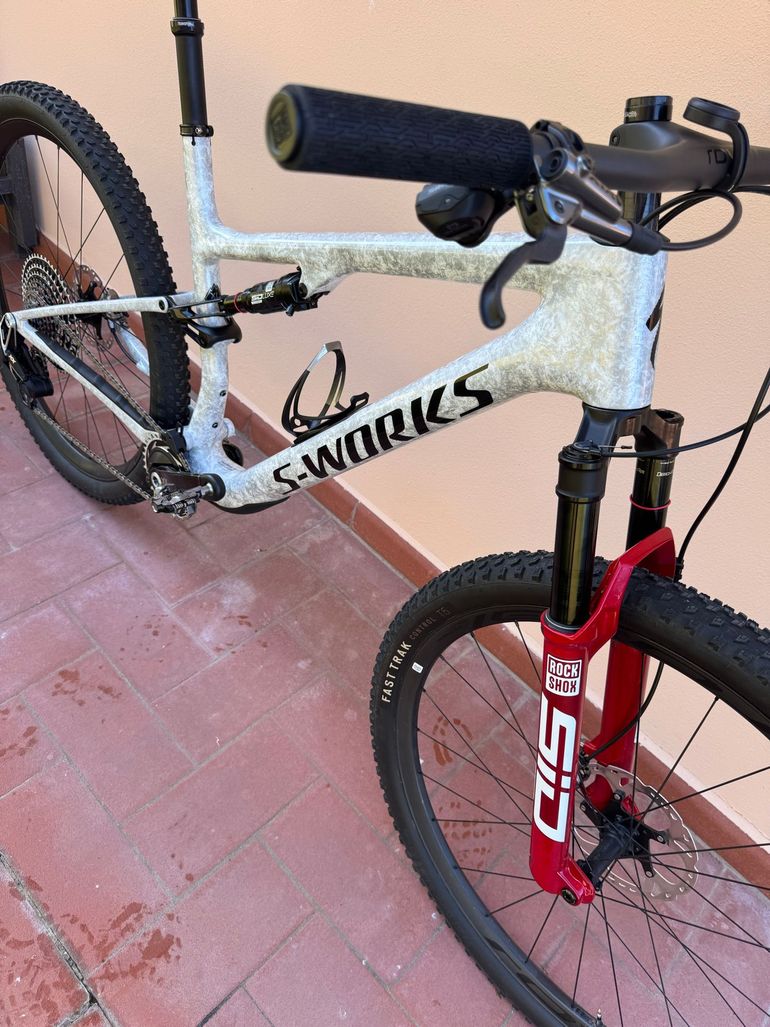 Used Specialized S-Works Epic 8 Frameset - SRAM RockShox SIDLuxe Ultimate 2026 Frameset 2026 Mountainbike, White, 29 — image 6 of 20