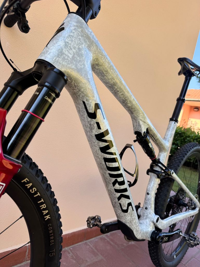 Used Specialized S-Works Epic 8 Frameset - SRAM RockShox SIDLuxe Ultimate 2026 Frameset 2026 Mountainbike, White, 29 — image 9 of 20