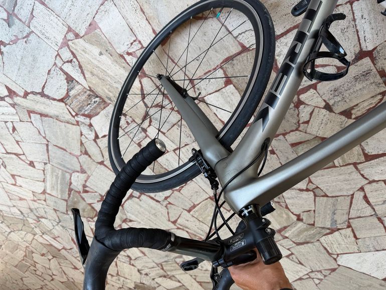 Brugt Trek Émonda SLR 6 2018 2018 Road & Gravel — billede 2 af 5
