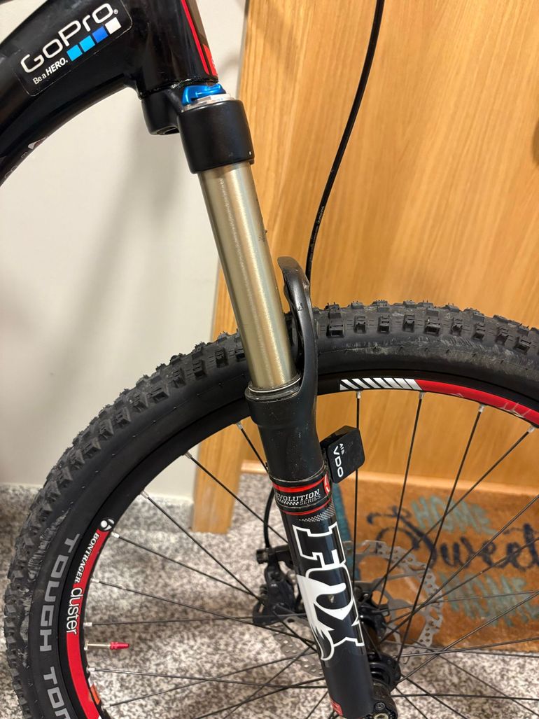 Used Trek Fuel EX 8 26 2014 2014 Mountainbike, Red, 26 — image 2 of 5