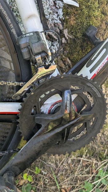 Used Focus Izalco Pro M 2017 Road & Gravel, White — image 10 of 16