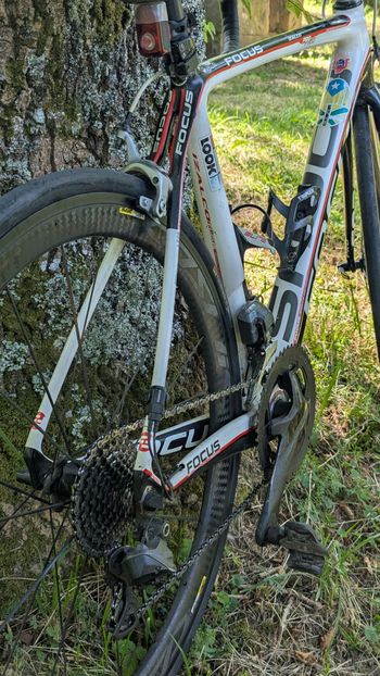Used Focus Izalco Pro M 2017 Road & Gravel, White — image 7 of 16